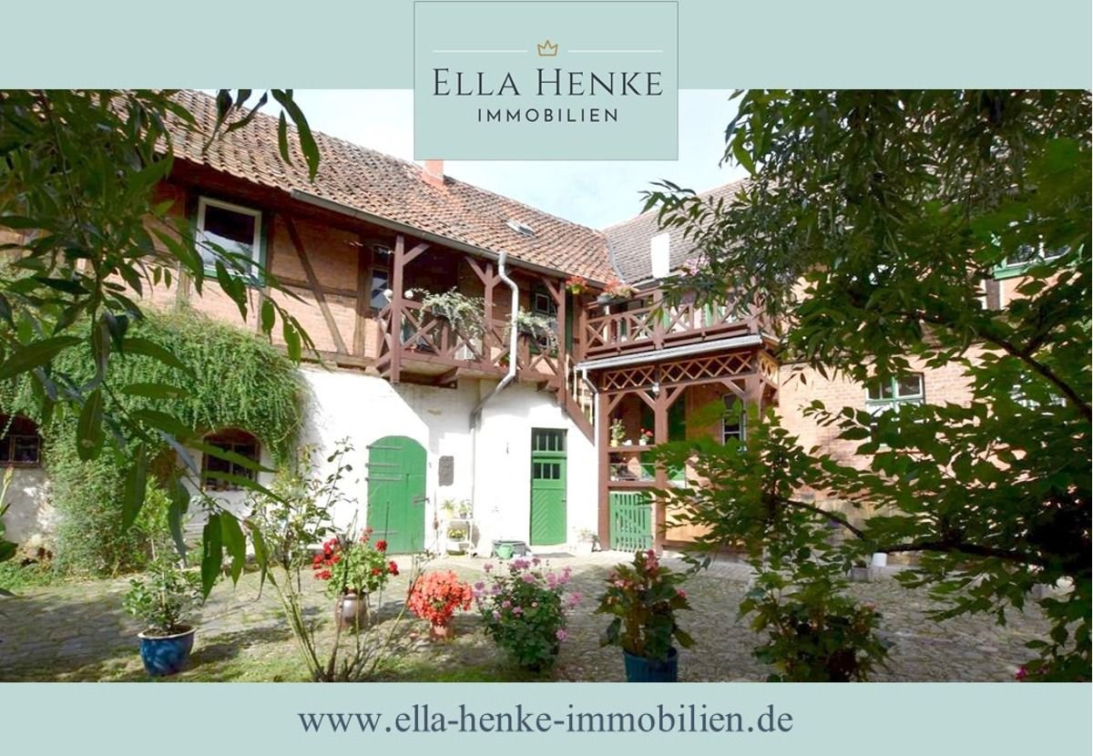 Haus zum Kauf 290.000 € 6 Zimmer 250 m²<br/>Wohnfläche 4.683 m²<br/>Grundstück Groß Quenstedt 38822