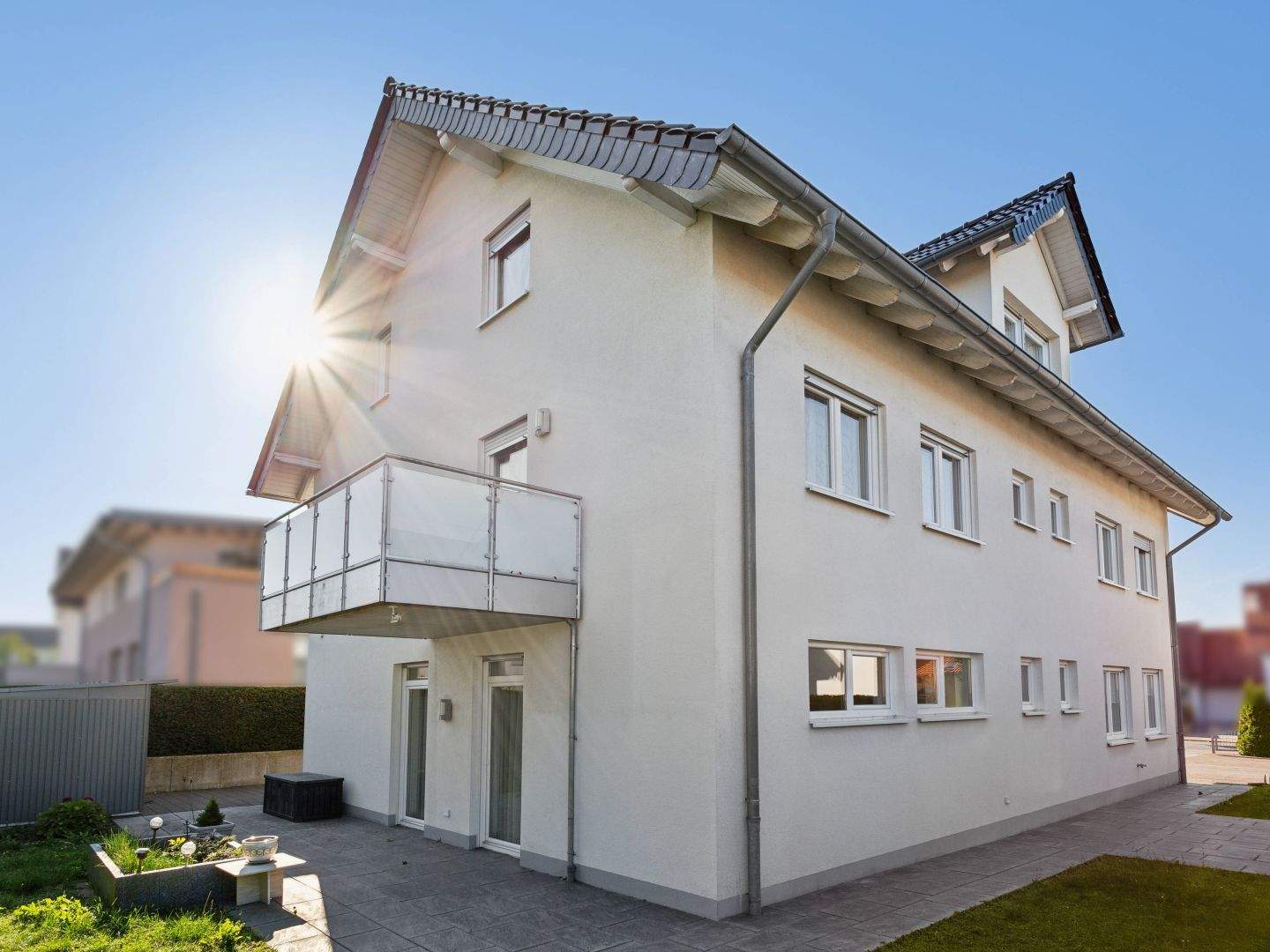 Repräsentativ, flexibel, wertbeständig - Wohn- und Geschäftshaus mit Charme