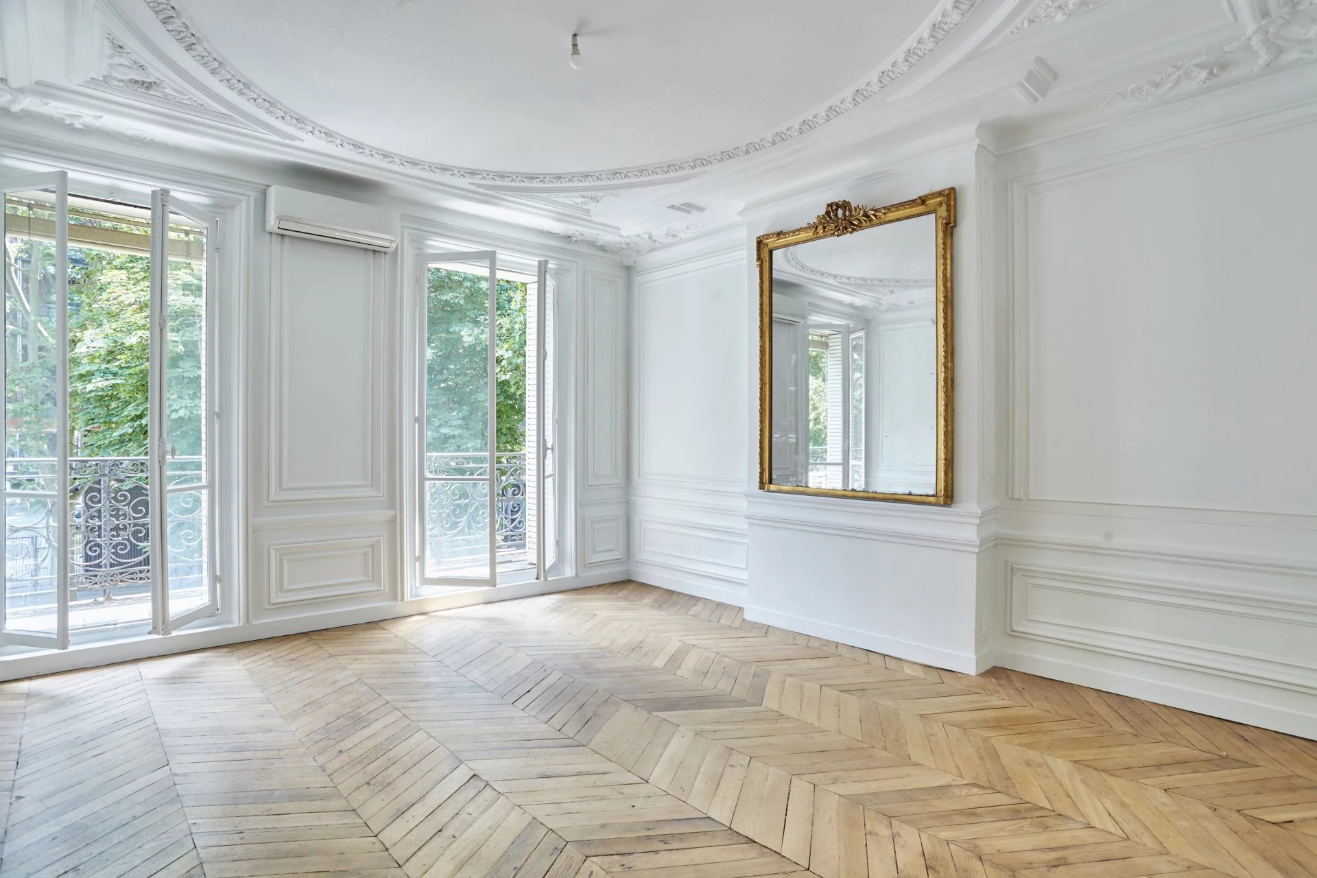 Wohnung zum Kauf 1.800.000 € 5 Zimmer 118 m² Jardin des Plantes 5th (Latin quarter - Mouffetard) 75005