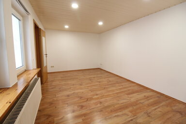 Wohnung zur Miete 500 € 2 Zimmer 45,5 m² frei ab 01.01.2025 Stangenbrunnengasse 7 Vorstadt Neustadt an der Weinstraße 67433