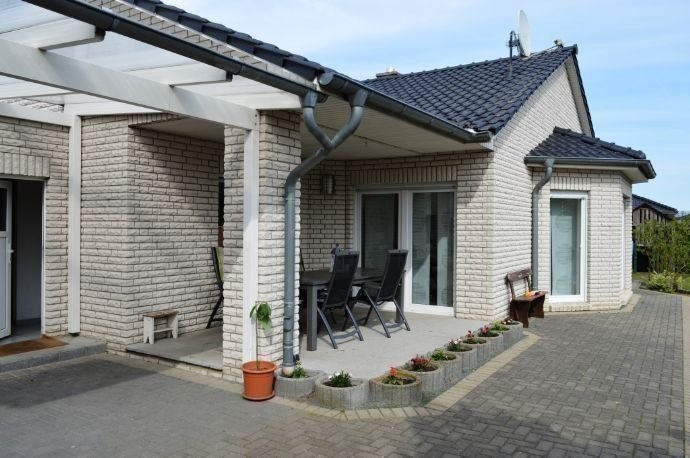 Bungalow zum Kauf 445.000 € 5 Zimmer 160 m²<br/>Wohnfläche 1.050 m²<br/>Grundstück Hankensbüttel Hankensbüttel 29386