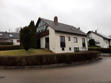 Einfamilienhaus zum Kauf 240.000 € 4 Zimmer 145 m² 699 m² Grundstück Christoph-Rodt-Straße 4 Neuburg Neuburg a.d.Kammel 86476