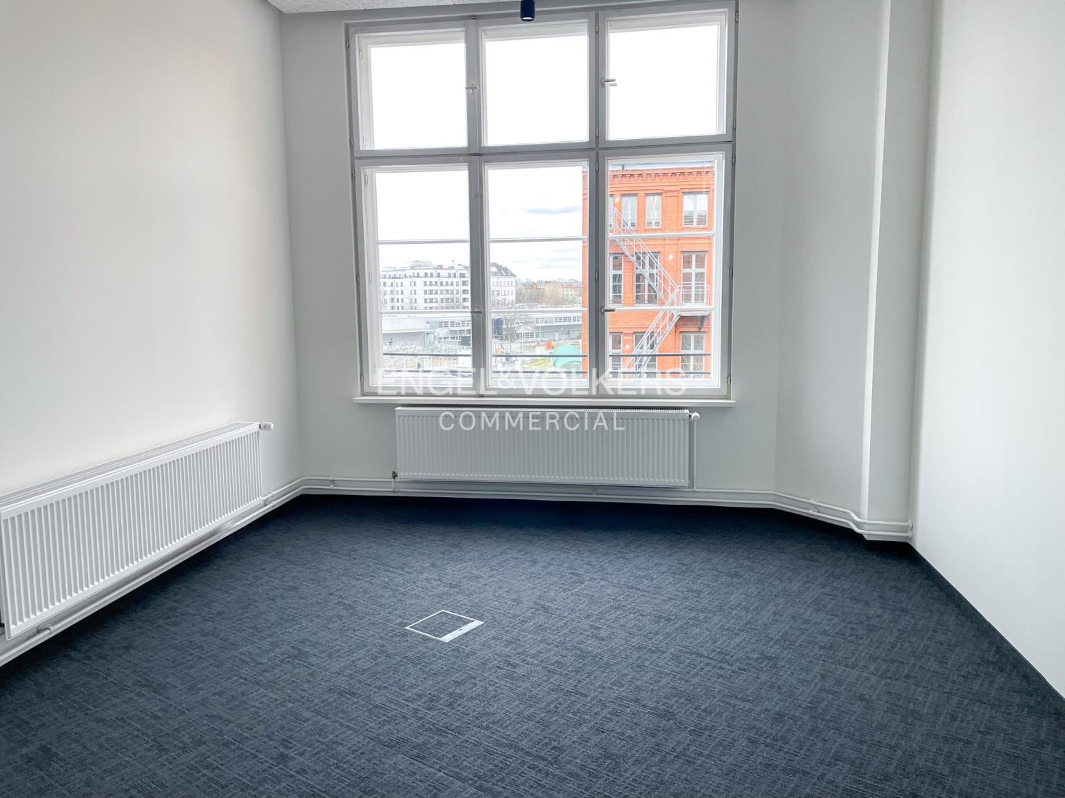 Büro-/Praxisfläche zur Miete 16 € 500 m²<br/>Bürofläche ab 500 m²<br/>Teilbarkeit Alt-Treptow Berlin 12435