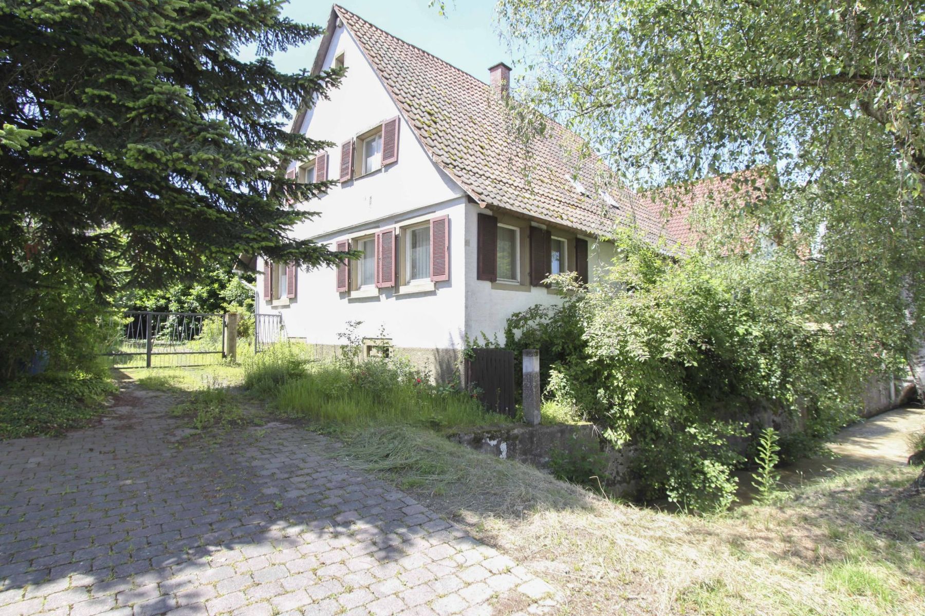 Bauernhaus zum Kauf 550.000 € 7 Zimmer 156 m²<br/>Wohnfläche 756 m²<br/>Grundstück Denzlingen 79211