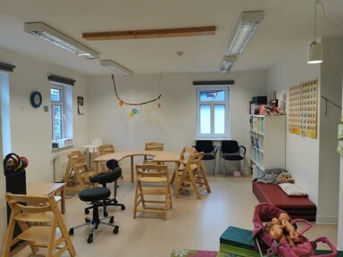 Büro-/Praxisfläche zum Kauf provisionsfrei 850 € 4 Zimmer 117 m² Bürofläche Bad Berleburg Bad Berleburg 57319