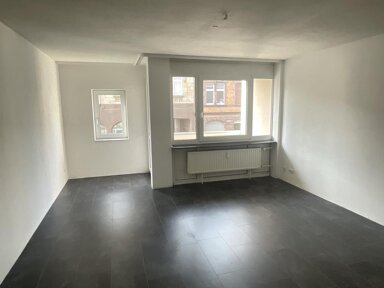 Wohnung zur Miete 462 € 3 Zimmer 77 m² 1. Geschoss Moerser Straße 10 Alt-Homberg Duisburg 47198