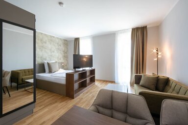 Wohnung zur Miete Wohnen auf Zeit 2.849 € 1 Zimmer 32 m² frei ab 07.03.2025 Kleiststraße Schillerstr. Ulm 89077