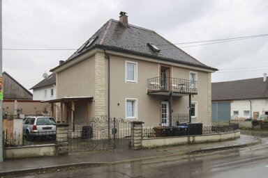 Mehrfamilienhaus zum Kauf 569.000 € 9 Zimmer 188,1 m² 310,1 m² Grundstück Hiltenfingen 86856