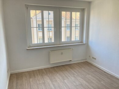 Wohnung zur Miete 231 € 2 Zimmer 46,1 m² 2. Geschoss Heinrich-Heine-Straße 10 Roßlau 220 Dessau-Roßlau 06862