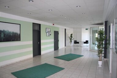 Medizinisches Gebäude zur Miete Provisionsfrei 646,04 € 2 Zimmer 99,4 m² Bürofläche Keramag Flörsheim am Main 65439