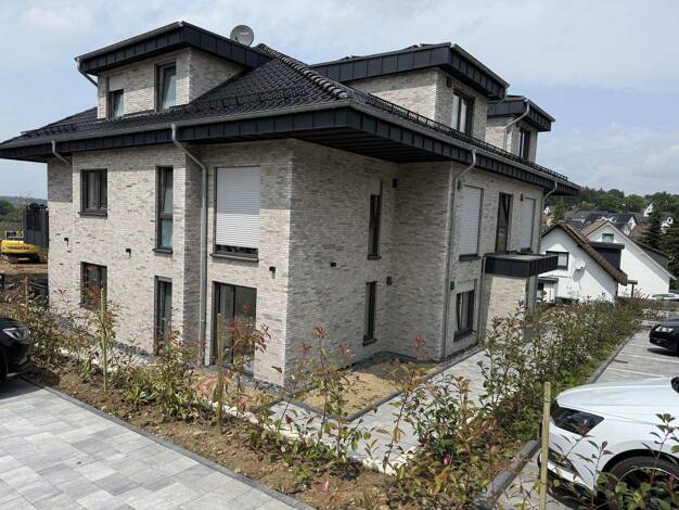 Wohnung zur Miete - Erstbezug 997 € 3 Zimmer 81 m² 2. Geschoss frei ab 01.03.2026 Büscherhof 13a Waldbröl 51545