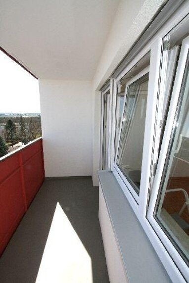 Wohnung zum Kauf 100.000 € 1 Zimmer 25 m² 7. Geschoss Kasernenviertel - Benzstraße Regensburg 93053
