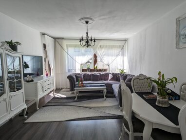 Wohnung zum Kauf 250.000 € 4 Zimmer Kolberger Straße 43 Rondorf Köln 50997