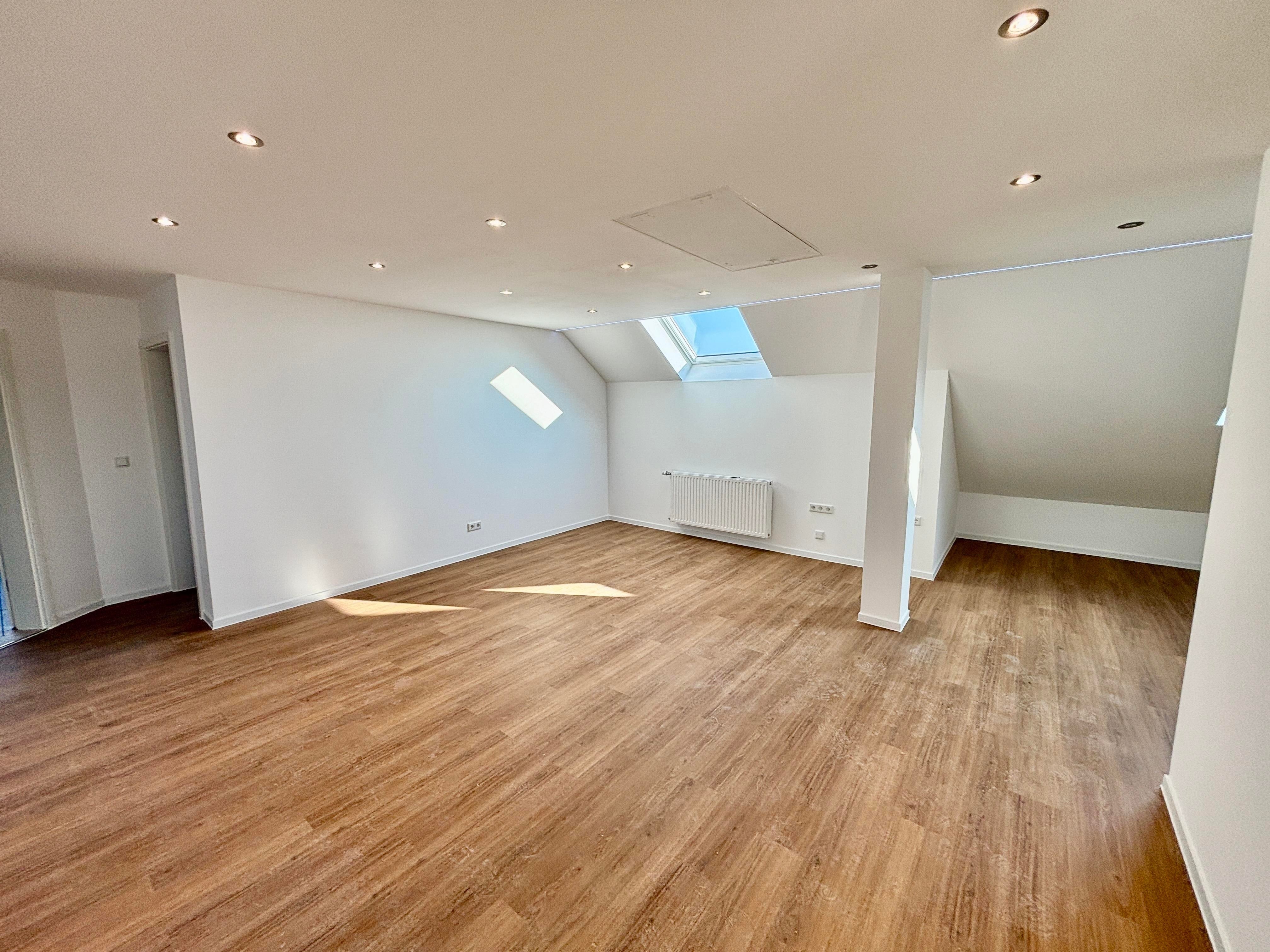 Wohnung zum Kauf 299.500 € 3 Zimmer 85 m²<br/>Wohnfläche Langenau Langenau 89129