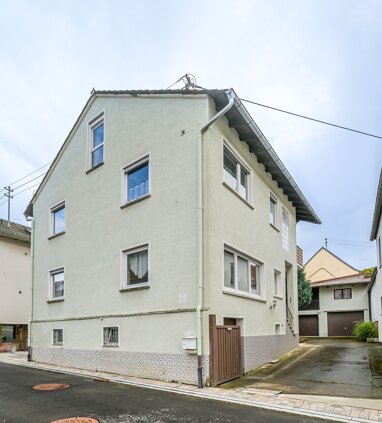 Mehrfamilienhaus zum Kauf 195.000 € 8,5 Zimmer 196 m² 323 m² Grundstück frei ab 01.11.2024 Gambach Karlstadt 97753