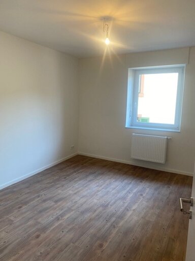 Wohnung zum Kauf provisionsfrei 162.000 € 2 Zimmer 66,3 m² EG frei ab sofort Am Markt 43 Lieser 54470