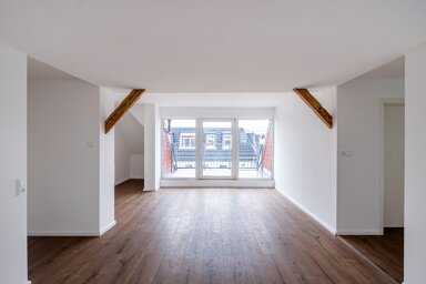 Wohnung zum Kauf 675.000 € 4 Zimmer 104 m² 5. Geschoss Friedrichshain Berlin 10247