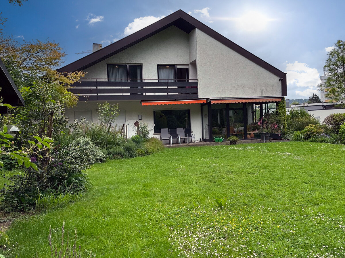 Reihenendhaus zum Kauf 750.000 € 9 Zimmer 198 m²<br/>Wohnfläche 909 m²<br/>Grundstück Amorbach Neckarsulm-Amorbach 74172