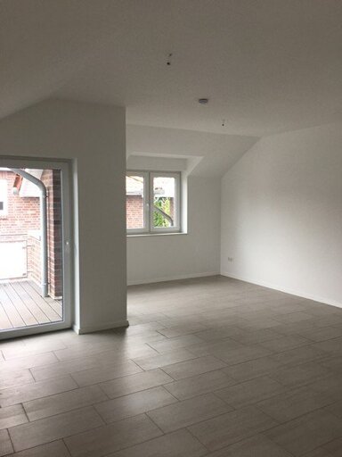 Terrassenwohnung zur Miete 720 € 3 Zimmer 86,7 m² EG frei ab 01.12.2024 Löninger Str. 11 Essen Essen (Oldenburg) 49632