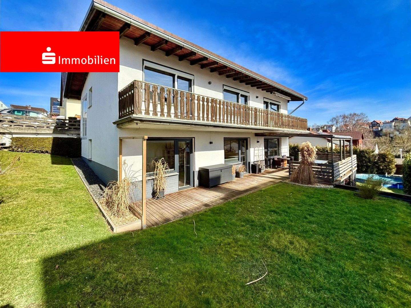 Immobilie in Bad Wildungen - Familienfreundliches Einfamilienhaus zum Wohlfühlen - modernisiert - - Bild 0