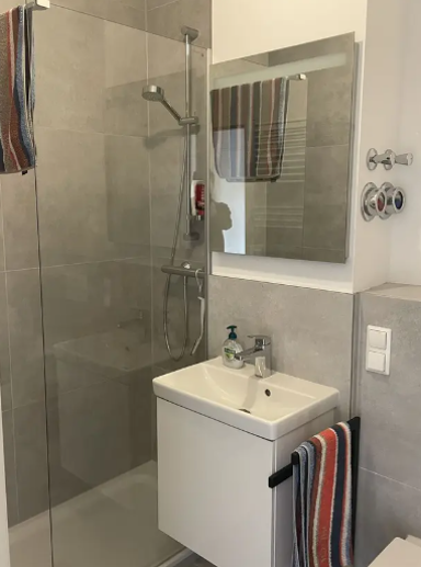 Studio zur Miete 420 € 1 Zimmer 38 m² Kleiststraße 29 Ort Sankt Augustin 53757