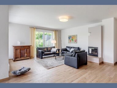 Haus zur Miete 3.348 € 5,5 Zimmer 210 m² Oberhaching Oberhaching 82041