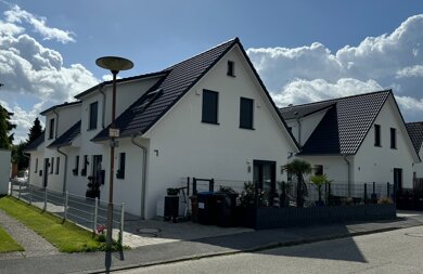 Doppelhaushälfte zum Kauf provisionsfrei 465.915 € 4 Zimmer 122 m² 505 m² Grundstück St. Lorenz Nord Lübeck 23554