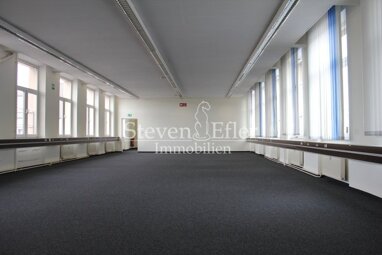 Bürofläche zur Miete Provisionsfrei 3.077,5 m² Bürofläche teilbar von 233 m² bis 52.000 m² Hasenbuck Nürnberg 90461