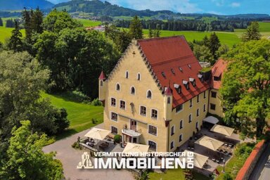 Schloss zum Kauf provisionsfrei 2.950.000 € 31 Zimmer 1.034 m² 16.980 m² Grundstück Reichsstadt Kempten 87435