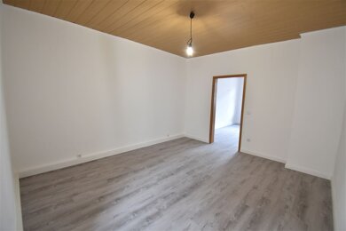 Wohnung zur Miete 375 € 2 Zimmer 50 m² 1. Geschoss Friedrich-Ebert-Str. 297 Beeck Duisburg 47139