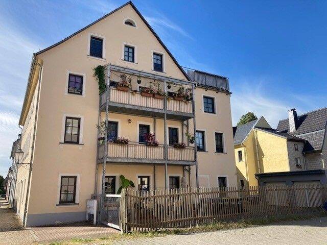 Immobilie in Hainichen - +++ Stilvolle 2-Raum-Wohnung mit separatem Eingang +++ - Bild 0