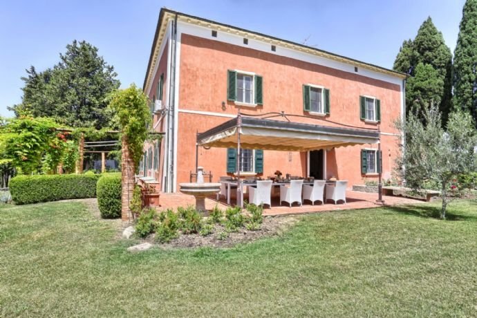 Bauernhaus zum Kauf 3.500.000 € 20 Zimmer 1.090 m² 330.000 m² Grundstück Campiglia Marittima