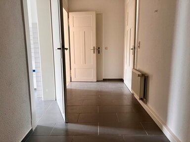 Studio zur Miete 320 € 3 Zimmer 67 m² Dittesstraße 35 Neundorfer Vorstadt Plauen 08523