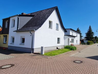 Doppelhaushälfte zum Kauf 195.000 € 7 Zimmer 175 m² 635 m² Grundstück Sandersdorf Sandersdorf-Brehna 06792