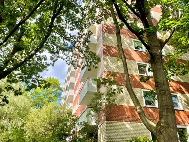 Wohnung zur Miete 317 € 1 Zimmer 30,9 m² 7. Geschoss frei ab 01.01.2025 Hindenburgstraße 60 Winterhude Hamburg 22297