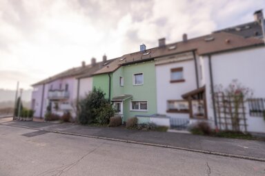 Reihenmittelhaus zum Kauf 248.500 € 6 Zimmer 118 m² 255 m² Grundstück Coburg 96450