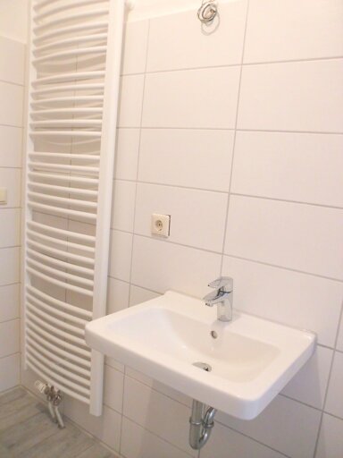 Wohnung zur Miete 370 € 2 Zimmer 62 m² 3. Geschoss Freiligrathstr. 33 Nordvorstadt 152 Zwickau 08058