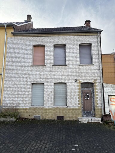 Einfamilienhaus zum Kauf provisionsfrei 63.000 € 5 Zimmer 178 m² 253 m² Grundstück Fraulautern Saarlouis 66740