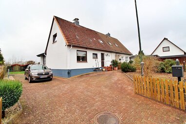 Doppelhaushälfte zum Kauf 289.000 € 4 Zimmer 100 m² 588 m² Grundstück Bad Bramstedt 24576