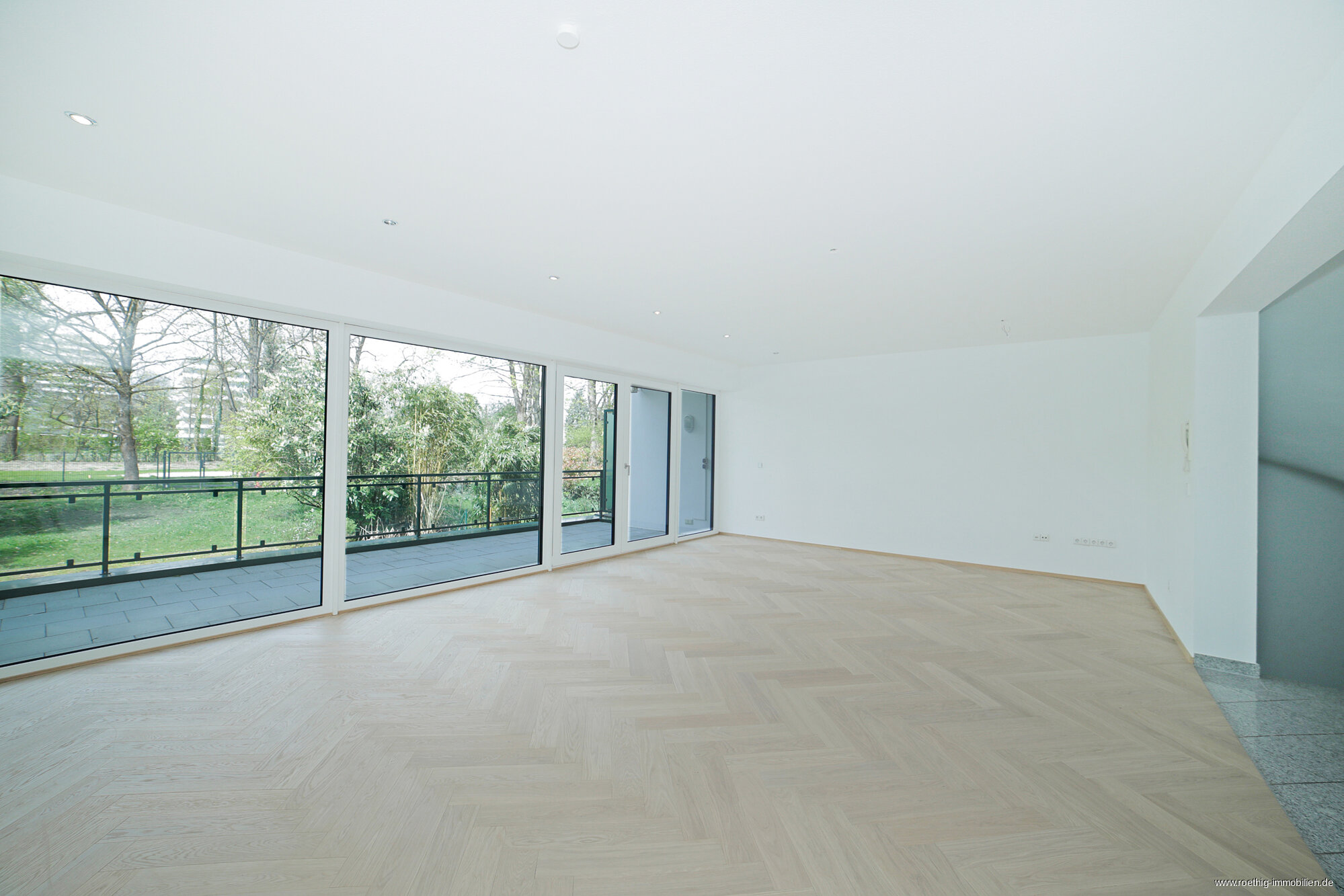 Reihenmittelhaus zur Miete 4.350 € 5 Zimmer 246 m²<br/>Wohnfläche 320 m²<br/>Grundstück Englschalking München 81927