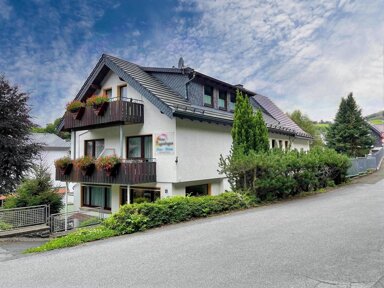 Hotel zum Kauf 695.000 € 18 Zimmer 745 m² Grundstück Willingen Willingen 34508