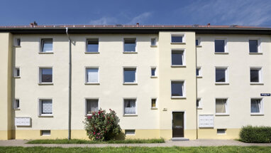 Wohnung zur Miete 255 € 2 Zimmer 38 m² 1. Geschoss Lauestraße 35 Aschersleben Aschersleben 06449