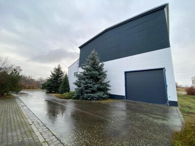 Immobilie zur Miete 2.600 € 8.500 m² Grundstück Gröditz Gröditz 01609