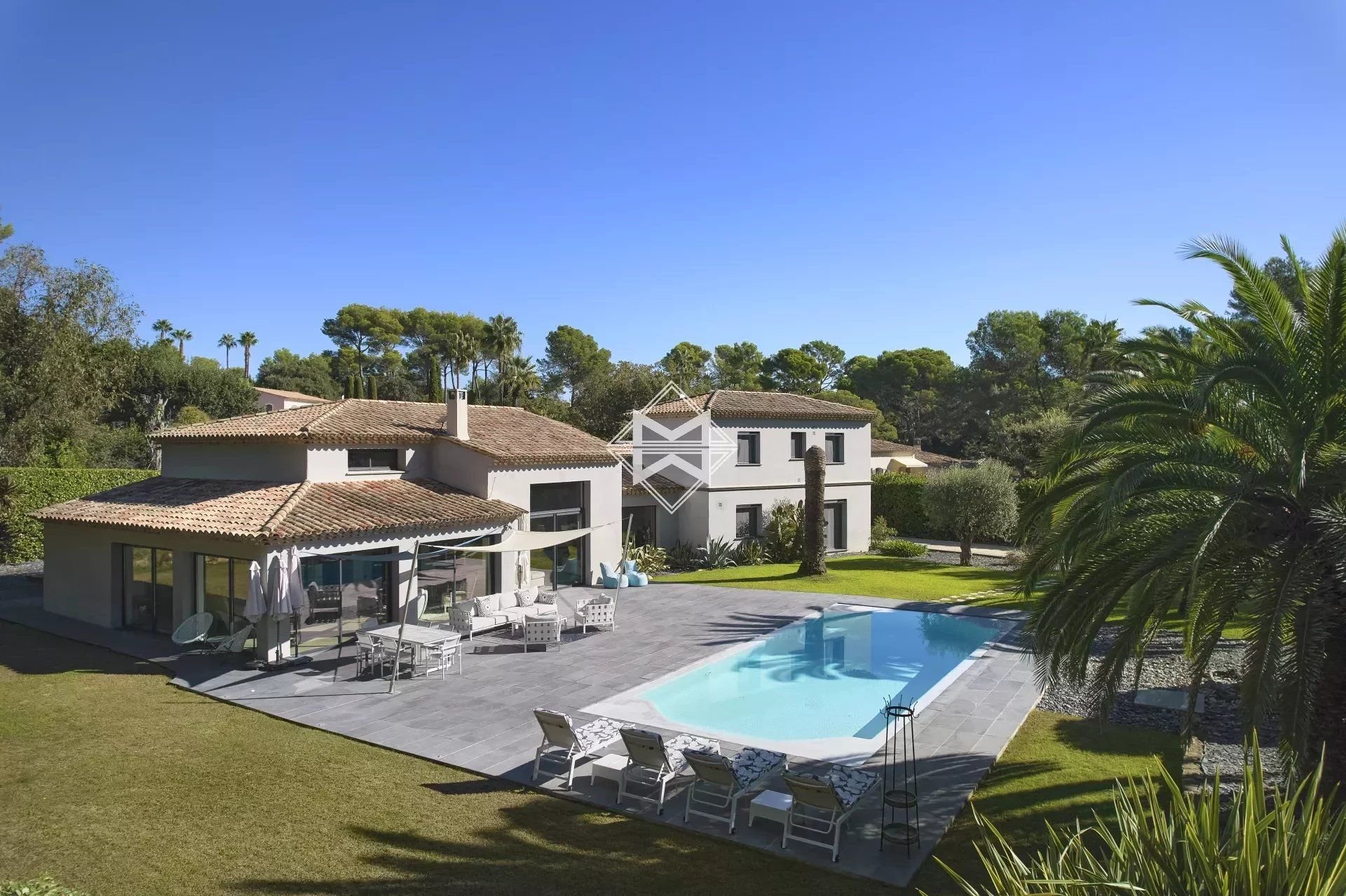 Villa zum Kauf provisionsfrei 3.850.000 € 6 Zimmer 310 m²<br/>Wohnfläche 2.500 m²<br/>Grundstück Valmasque-Notre Dame de Vie Mougins 06250