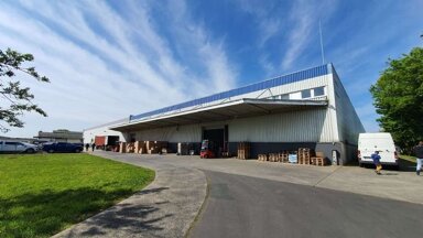 Lagerhalle zur Miete 3,50 € 2.730 m² Lagerfläche - Friedberg Friedberg 61169