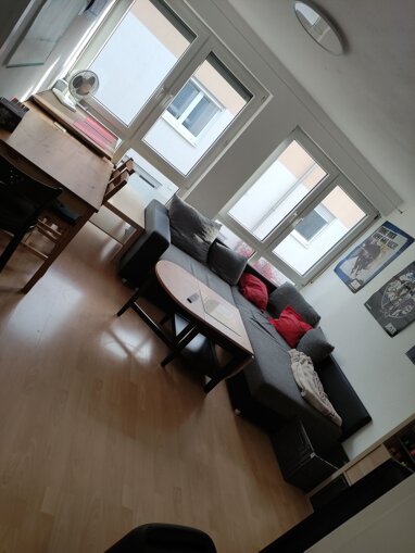 Wohnung zur Miete 610 € 2 Zimmer 43 m² 2. Geschoss frei ab 01.10.2024 Kernstadt Rottenburg am Neckar 72108
