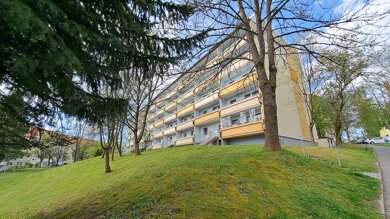 Wohnung zur Miete 296 € 2 Zimmer 57 m² 3. Geschoss frei ab sofort Stadtbadstraße 49 Thalheim/Erzgebirge 09380