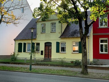 Mehrfamilienhaus zum Kauf Provisionsfrei 95.000 € 4 Zimmer 100 m² 2.196 m² Grundstück Lenzen Lenzen 19309