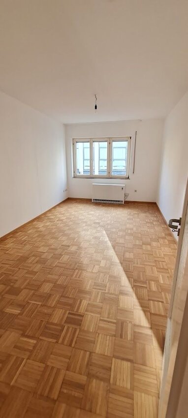 Wohnung zur Miete 700 € 4 Zimmer 105 m² Hintere Grabenstraße 45 Zentrum Tübingen 72070