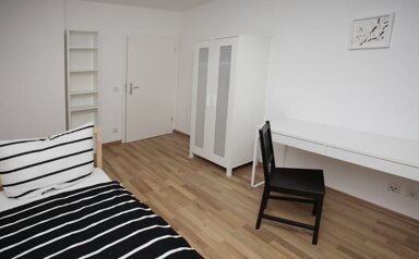 Wohnung zur Miete Wohnen auf Zeit 750 € 4 Zimmer 11,5 m² frei ab 04.03.2025 Charlottenstraße 97B Kreuzberg Berlin 10969